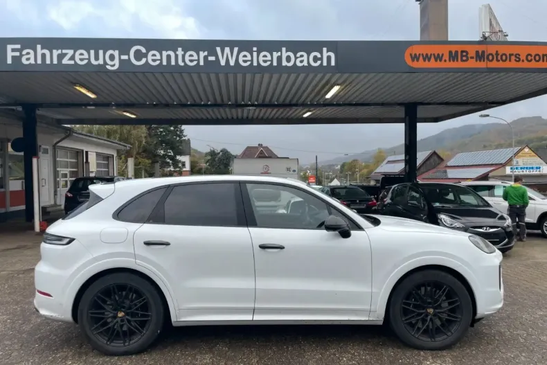 Porsche Cayenne din 2024 cu 53.000 km - oferta POR141706 - foto 2