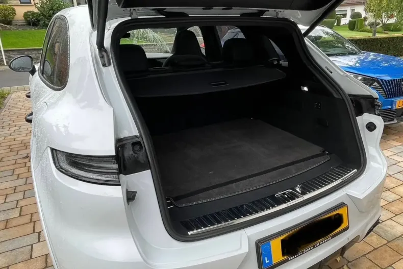 Porsche Cayenne din 2024 cu 53.000 km - oferta POR141706 - foto 6