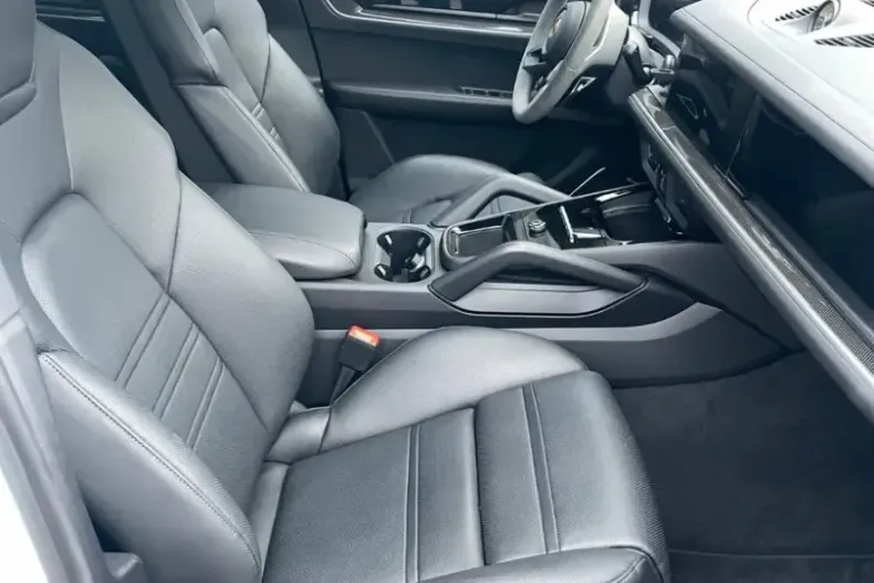 Porsche Cayenne din 2024 cu 53.000 km - oferta POR141706 - foto 26