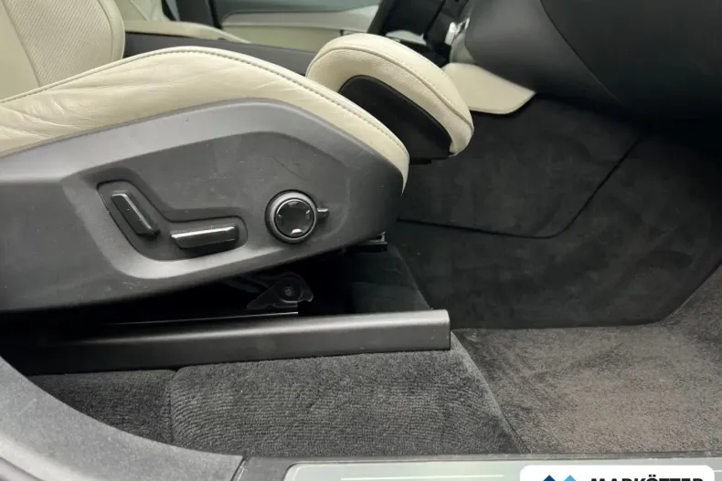 Volvo XC90 din 2022 cu 67.000 km - oferta VOL141708 - foto 14