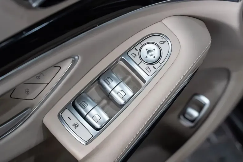 Mercedes-Benz S 560 din 2020 cu 66.427 km - oferta MER141720 - foto 4