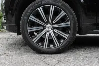 Volvo XC90 din 2023 cu 48.786 km - oferta VOL141721 - foto 3