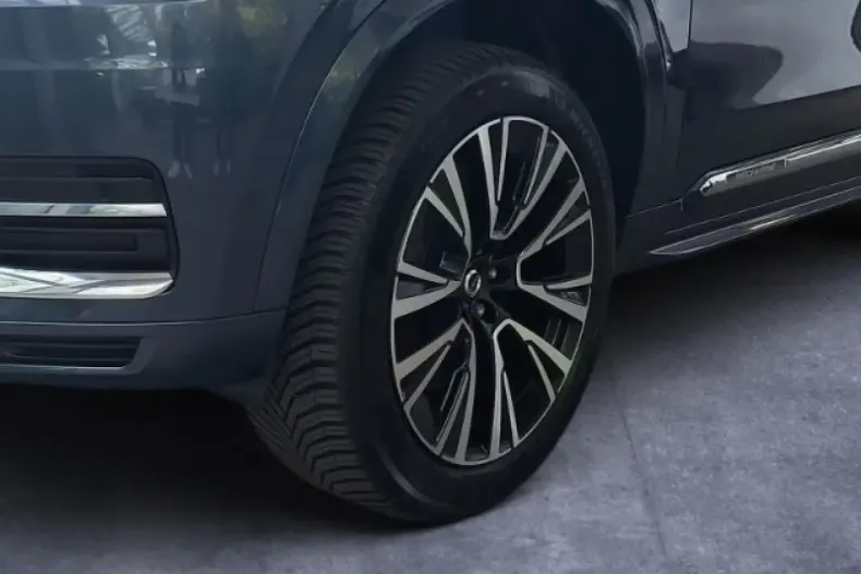 Volvo XC90 din 2022 cu 55.910 km - oferta VOL141723 - foto 6