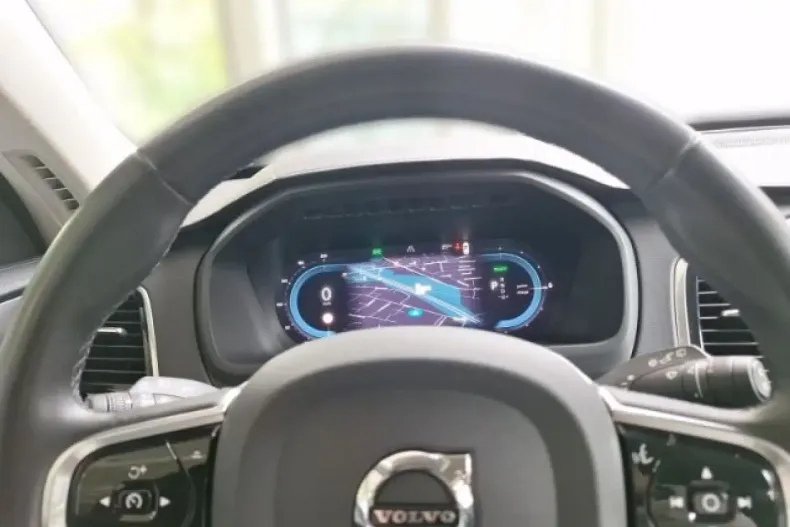 Volvo XC90 din 2022 cu 55.910 km - oferta VOL141723 - foto 8