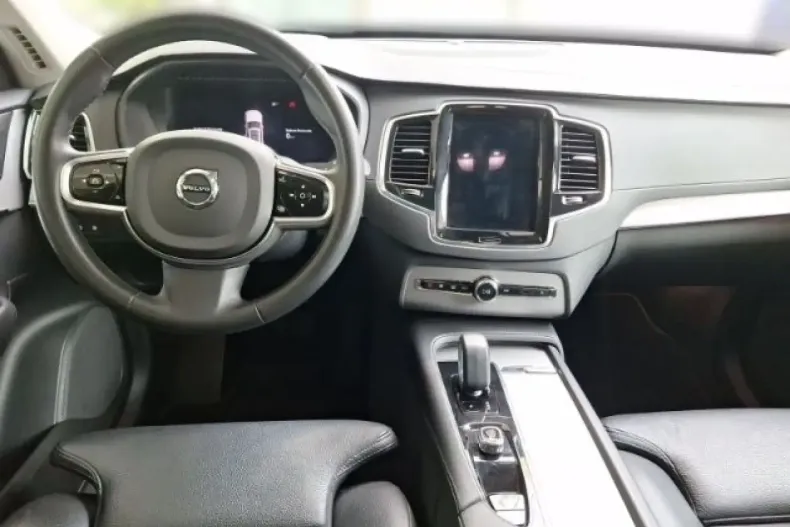 Volvo XC90 din 2022 cu 55.910 km - oferta VOL141723 - foto 10