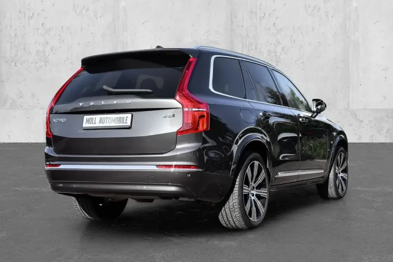Volvo XC90 din 2023 cu 44.690 km - oferta VOL141726 - foto 2