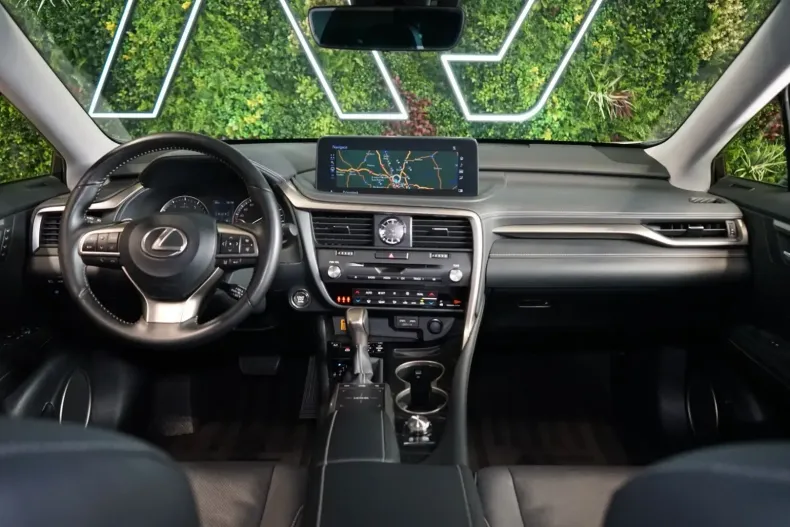 Lexus RX 300 din 2022 cu 70.583 km - oferta LEX141729 - foto 15