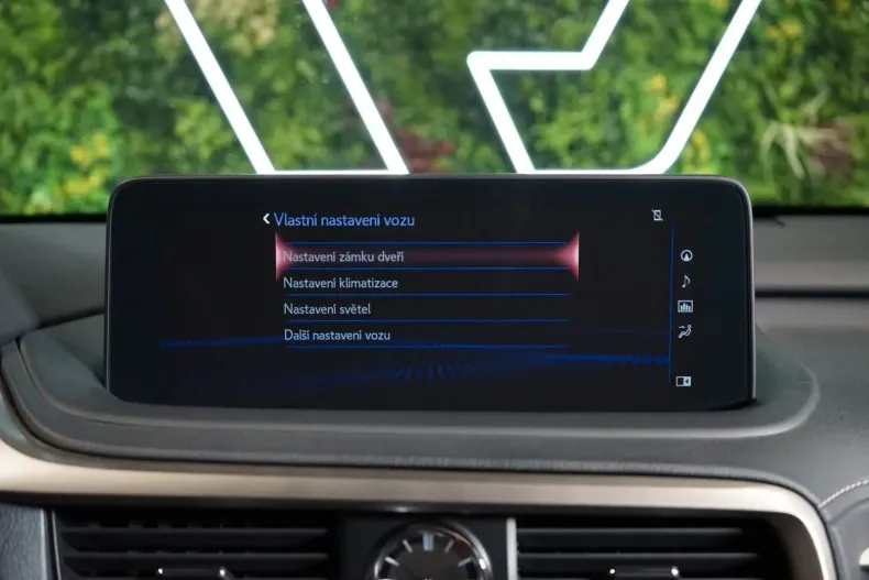 Lexus RX 300 din 2022 cu 70.583 km - oferta LEX141729 - foto 27