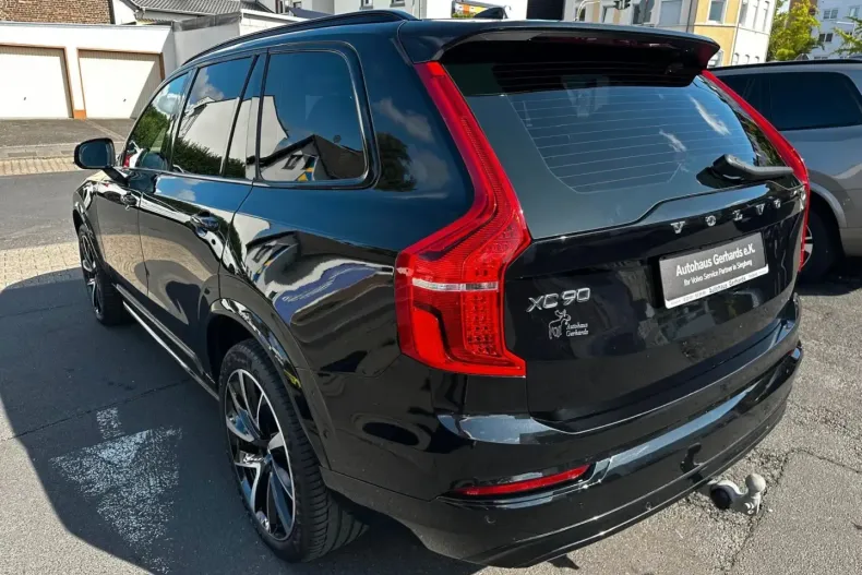 Volvo XC90 din 2022 cu 58.100 km - oferta VOL141731 - foto 11