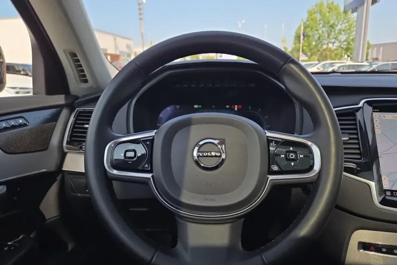 Volvo XC90 din 2022 cu 62.651 km - oferta VOL141769 - foto 11