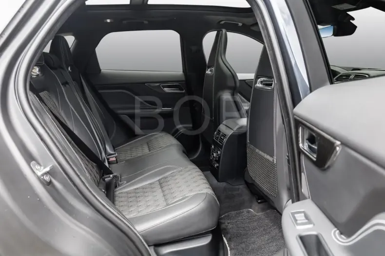 Jaguar F-Pace din 2020 cu 42.585 km - oferta JAG141770 - foto 4