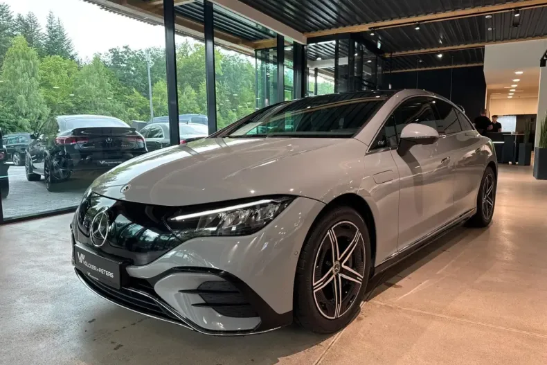Mercedes-Benz EQE din 2023 cu 59.316 km - oferta MER141771 - foto 1