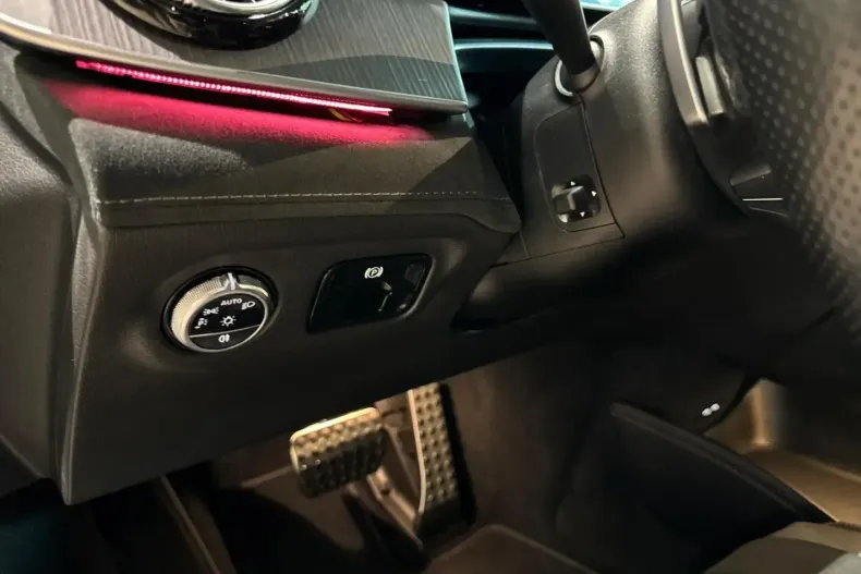 Mercedes-Benz EQE din 2023 cu 59.316 km - oferta MER141771 - foto 16