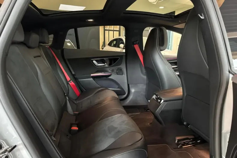 Mercedes-Benz EQE din 2023 cu 59.316 km - oferta MER141771 - foto 20