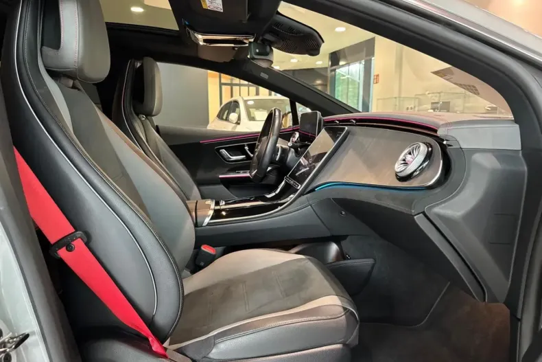 Mercedes-Benz EQE din 2023 cu 59.316 km - oferta MER141771 - foto 21