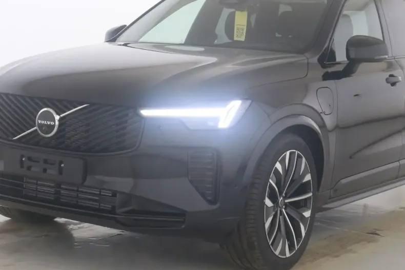 Volvo XC90 din 2025 cu 21.600 km - oferta VOL141774 - foto 2