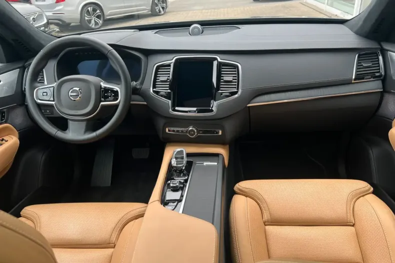 Volvo XC90 din 2024 cu 12.044 km - oferta VOL141777 - foto 18