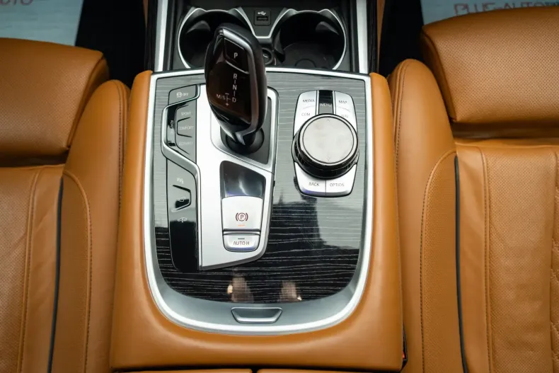 BMW 740 din 2020 cu 134.990 km - oferta BMW141778 - foto 29