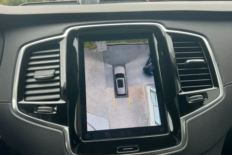 Volvo XC90 din 2024 cu 8.535 km - oferta VOL141779 - foto 24