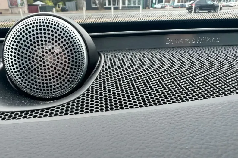 Volvo XC90 din 2024 cu 8.535 km - oferta VOL141779 - foto 25