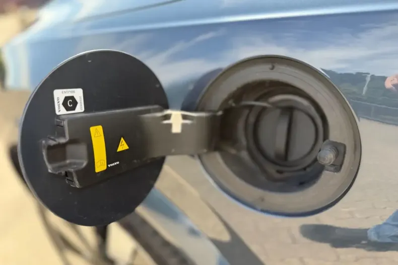 Volvo XC90 din 2024 cu 27.000 km - oferta VOL141780 - foto 6