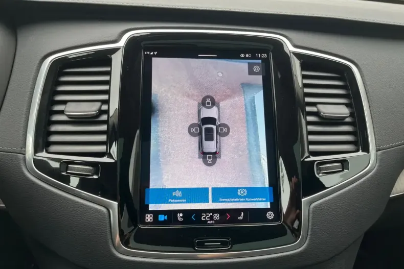 Volvo XC90 din 2024 cu 26.990 km - oferta VOL141781 - foto 11