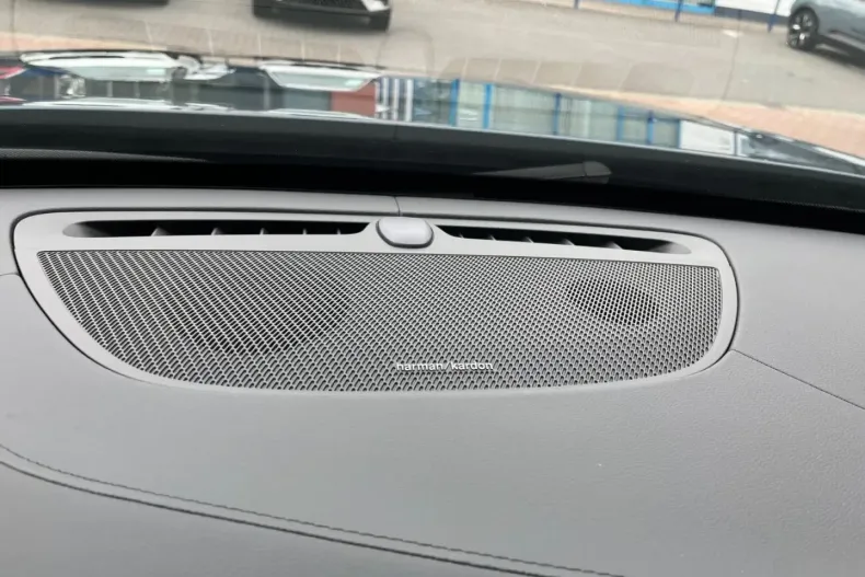 Volvo XC90 din 2024 cu 26.990 km - oferta VOL141781 - foto 21