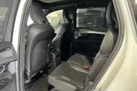 Volvo XC90 din 2024 cu 24.697 km - oferta VOL141786 - foto 16