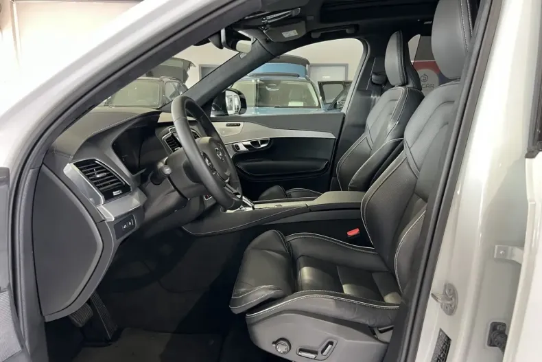 Volvo XC90 din 2024 cu 24.697 km - oferta VOL141786 - foto 20