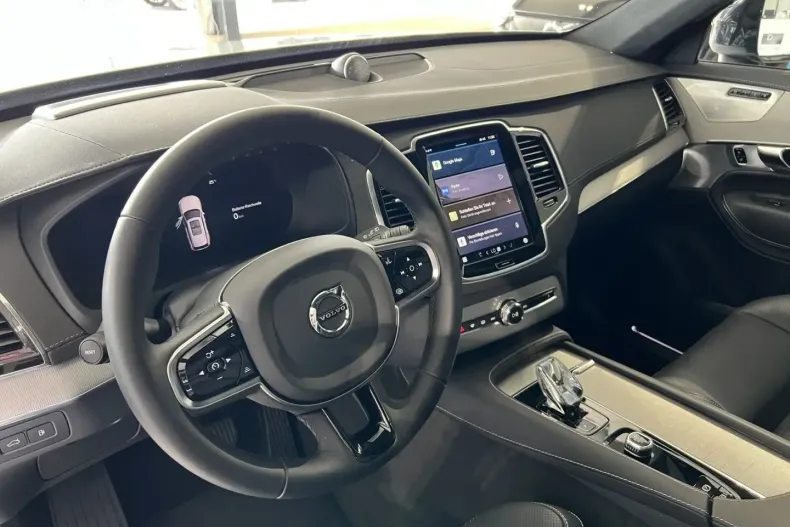 Volvo XC90 din 2024 cu 24.697 km - oferta VOL141786 - foto 22