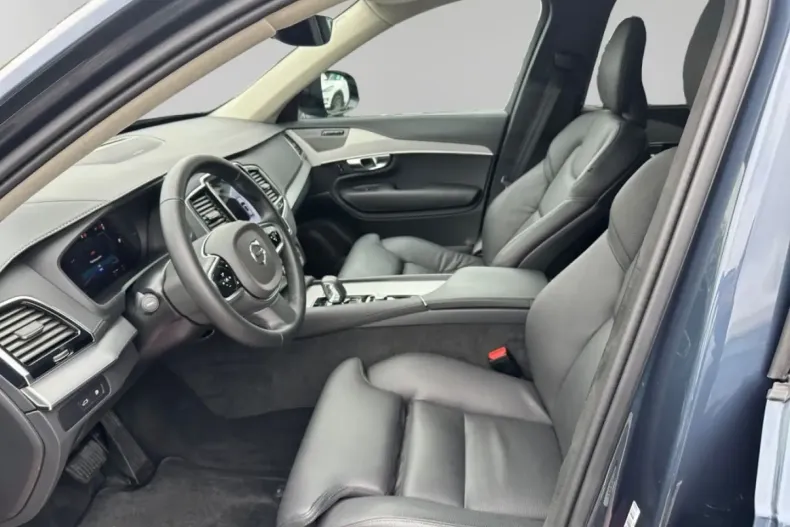 Volvo XC90 din 2024 cu 26.805 km - oferta VOL141787 - foto 9