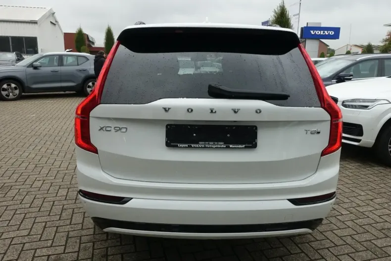 Volvo XC90 din 2024 cu 12.900 km - oferta VOL141789 - foto 3