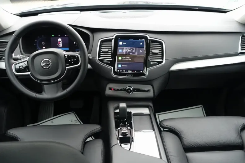 Volvo XC90 din 2024 cu 14.100 km - oferta VOL141791 - foto 12