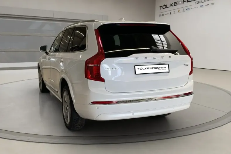 Volvo XC90 din 2024 cu 27.255 km - oferta VOL141794 - foto 3