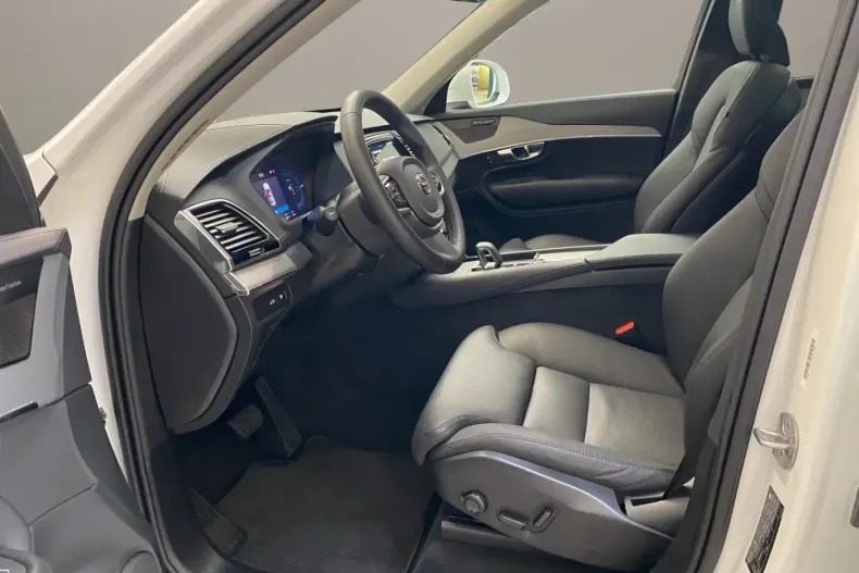 Volvo XC90 din 2024 cu 27.255 km - oferta VOL141794 - foto 7