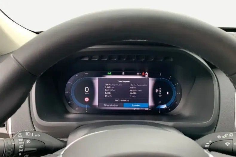 Volvo XC90 din 2024 cu 35.545 km - oferta VOL141795 - foto 19