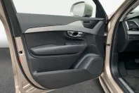 Volvo XC90 din 2024 cu 35.545 km - oferta VOL141795 - foto 21