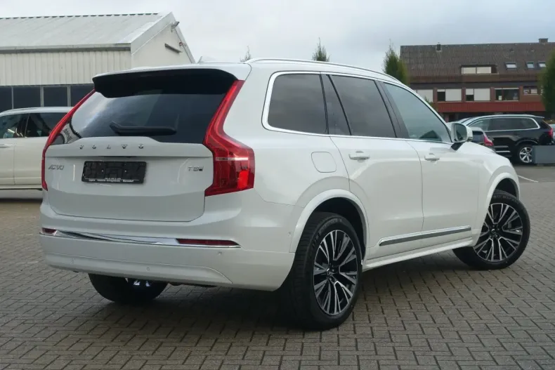 Volvo XC90 din 2024 cu 21.680 km - oferta VOL141796 - foto 2