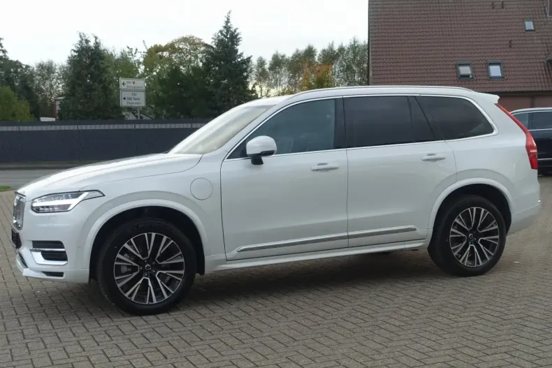 Volvo XC90 din 2024 cu 21.680 km - oferta VOL141796 - foto 5