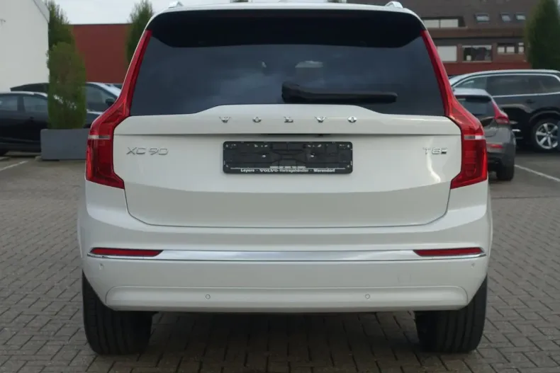 Volvo XC90 din 2024 cu 21.680 km - oferta VOL141796 - foto 6