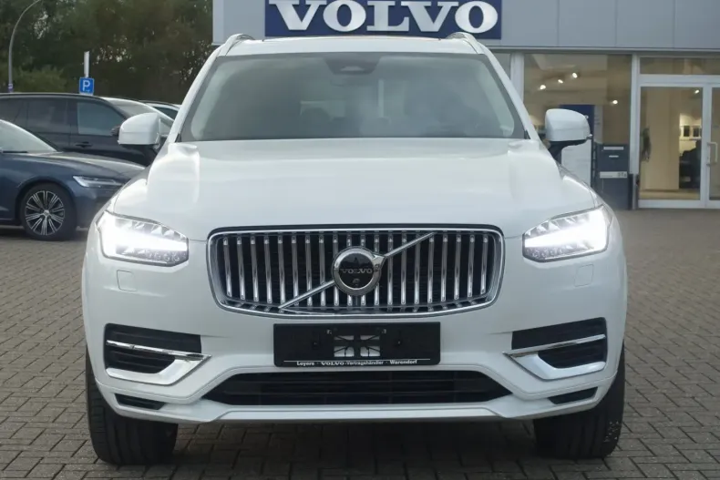 Volvo XC90 din 2024 cu 21.680 km - oferta VOL141796 - foto 8