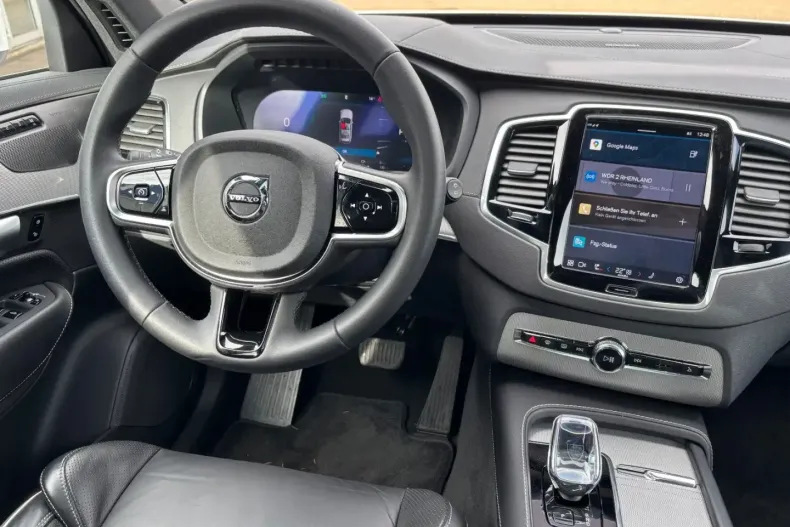 Volvo XC90 din 2024 cu 26.900 km - oferta VOL141797 - foto 15