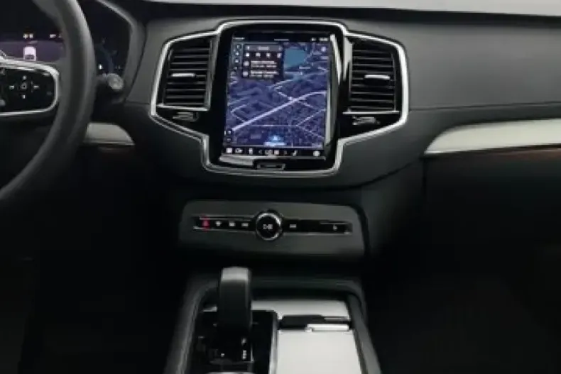 Volvo XC90 din 2024 cu 19.987 km - oferta VOL141800 - foto 21