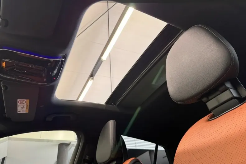 Mercedes-Benz GLC 300 din 2024 cu 33.960 km - oferta MER141801 - foto 13