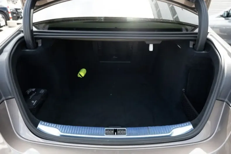 Mercedes-Benz S 450 din 2024 cu 9.987 km - oferta MER141820 - foto 6