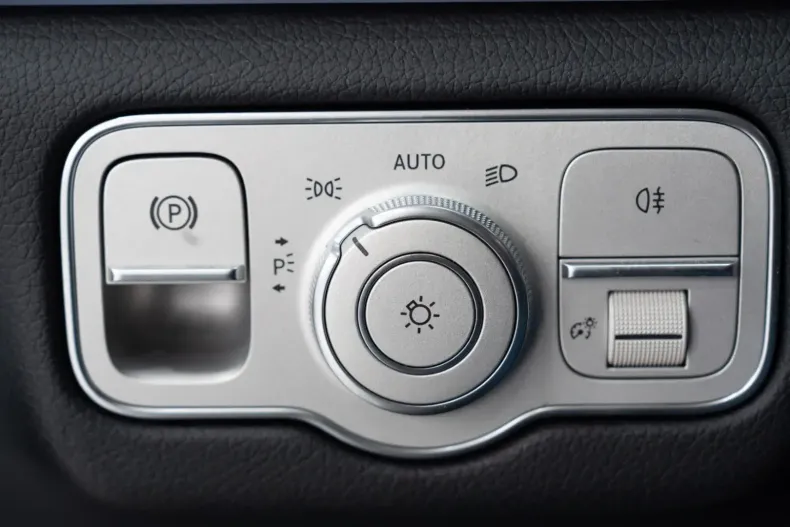 Mercedes-Benz GLE 350 din 2021 cu 69.038 km - oferta MER141828 - foto 22