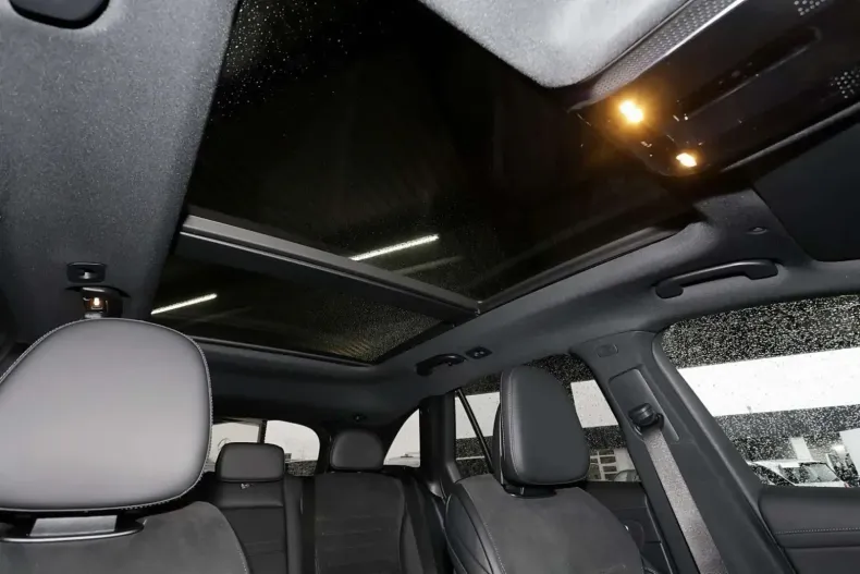 Mercedes-Benz GLC 300 din 2025 cu 18.894 km - oferta MER141840 - foto 9