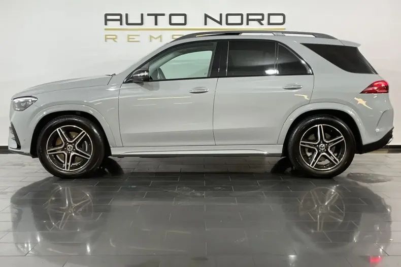 Mercedes-Benz GLE 300 din 2025 cu 8.600 km - oferta MER141846 - foto 8