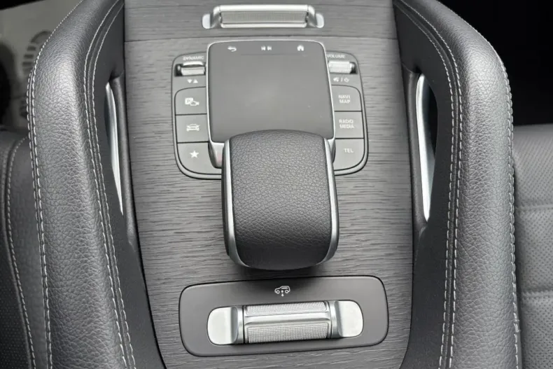 Mercedes-Benz GLE 450 din 2024 cu 16.000 km - oferta MER141850 - foto 17