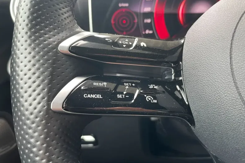 Mercedes-Benz GLC 200 din 2024 cu 31.395 km - oferta MER141866 - foto 16